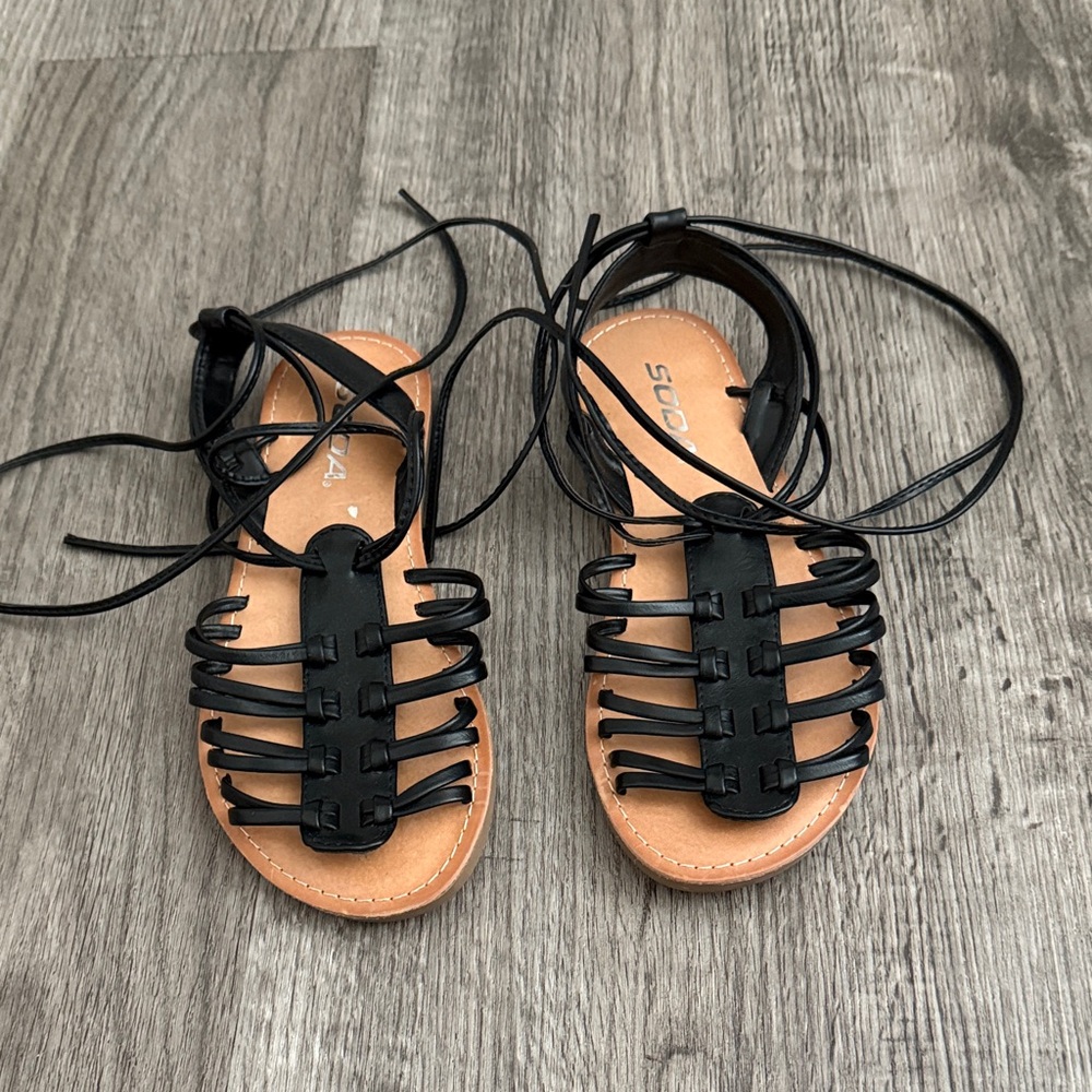 Soda‎ Black Strappy Sandals
